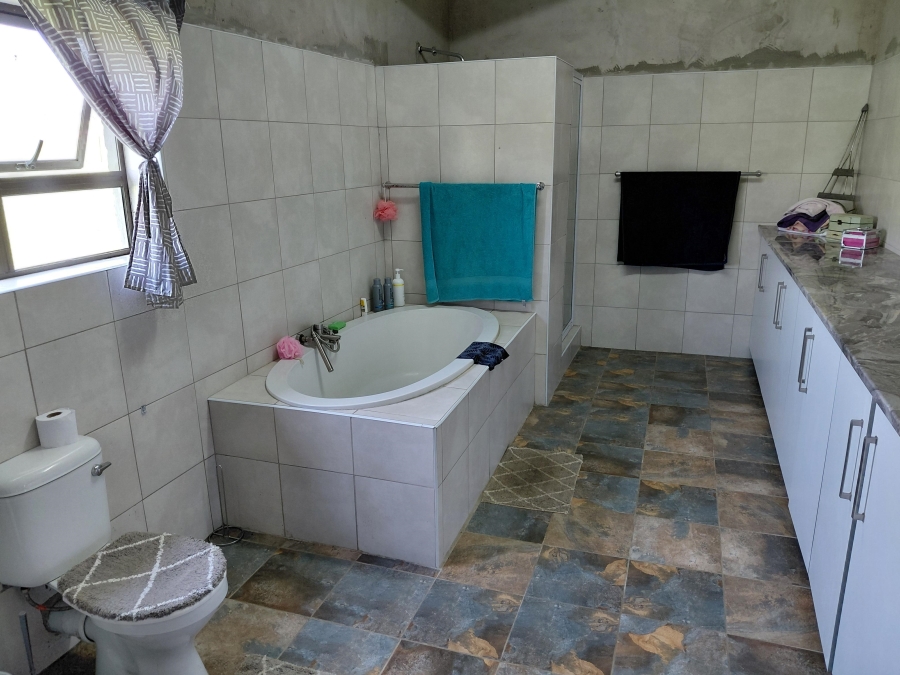 Commercial Property for Sale in Rocklands Eastern Cape